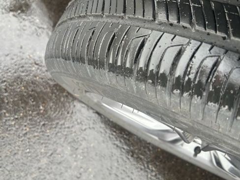 Used 2025 Honda Accord EX-L image 9