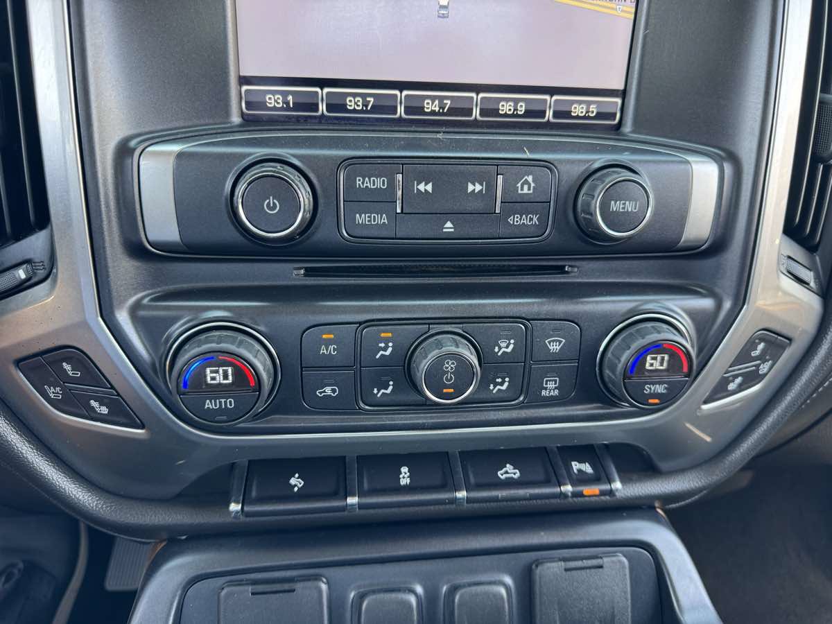 Used 2015 Chevrolet Silverado 1500 LTZ RWD image 30