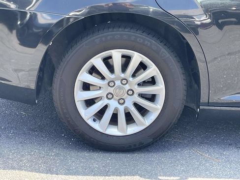 Used 2013 Chrysler 300 w/ Driver Convenience Group RWD image 13