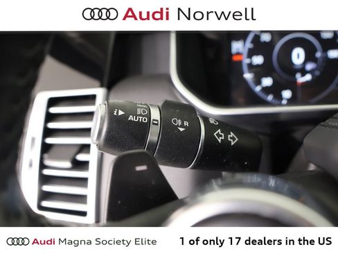 Used 2017 Land Rover Range Rover HSE AWD/4WD image 27