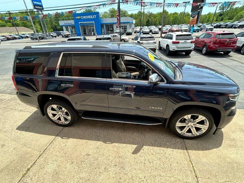 Used 2019 Chevrolet Tahoe Premier AWD/4WD image 6