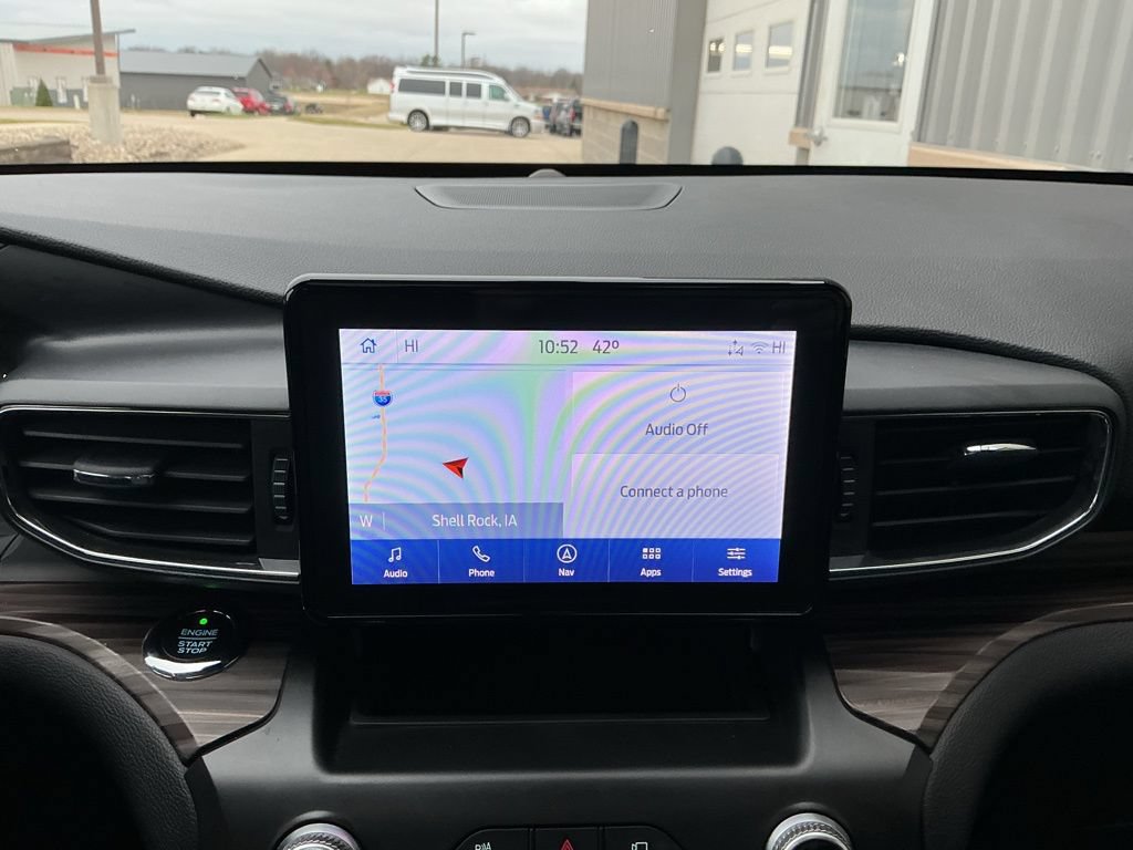 Used 2020 Ford Explorer Limited w/ Class III Trailer Tow Package AWD/4WD image 12