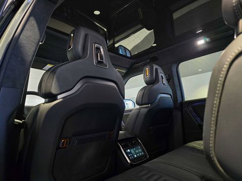 Used 2022 Rivian R1S Launch Edition image 26