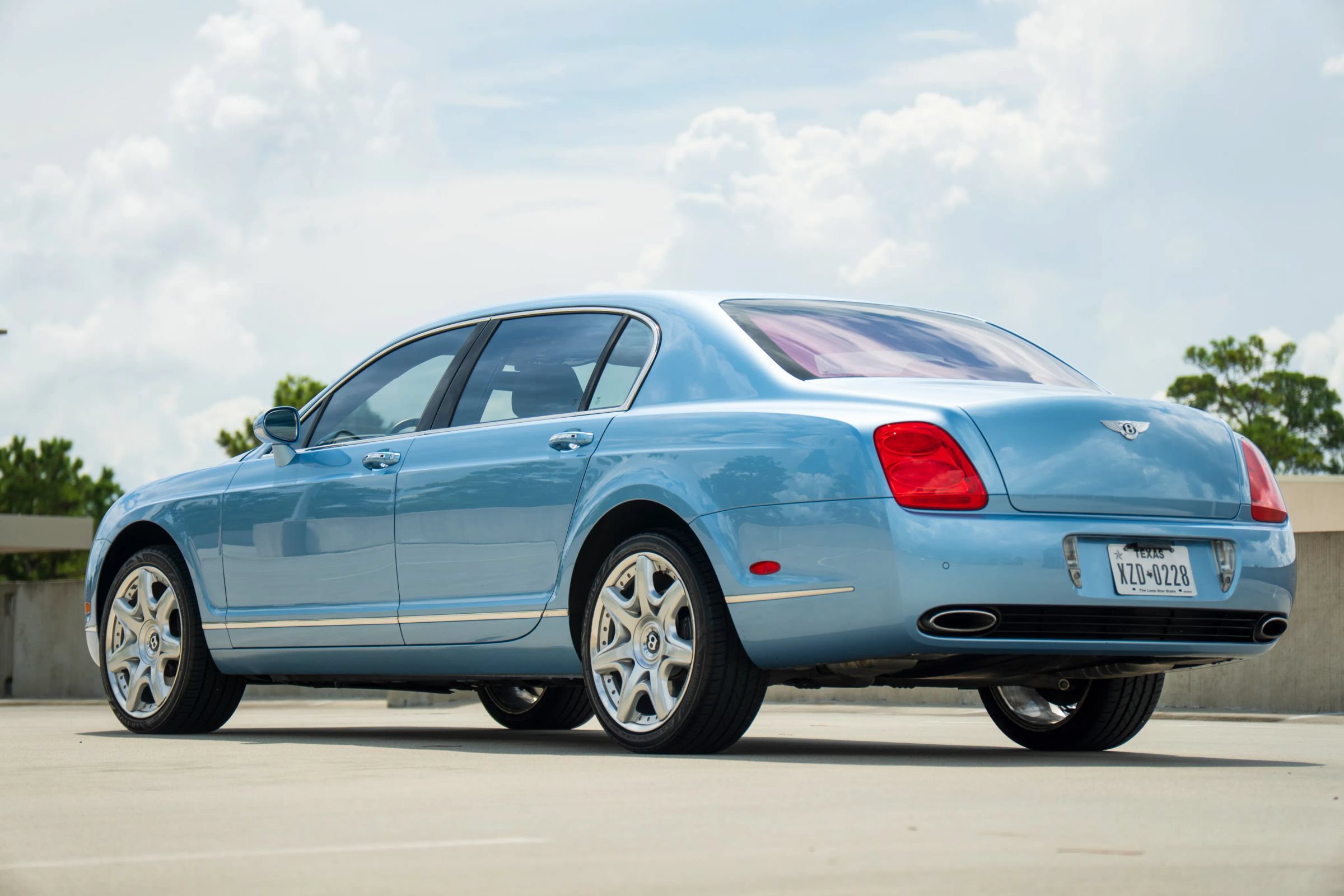 Used 2006 Bentley Flying Spur Flying Spur AWD/4WD image 10