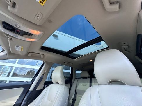 Used 2017 Volvo XC60 T6 Inscription w/ Climate Package AWD/4WD image 30