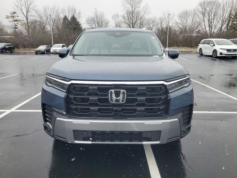New 2026 Honda Pilot Touring image 16