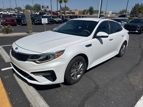 Used 2019 Kia Optima LX FWD image 12