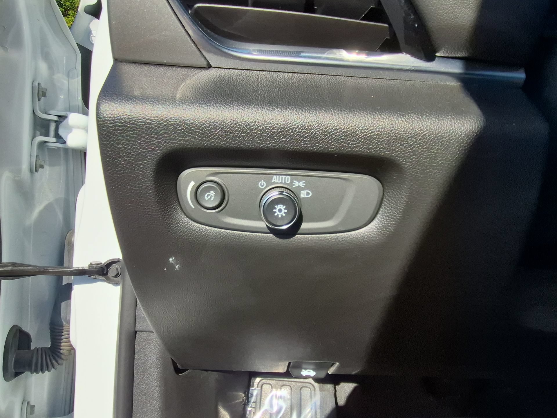Used 2023 Chevrolet Traverse LT w/ Rear Camera Mirror Package AWD/4WD image 19