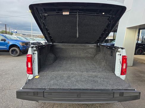 Used 2022 Ford F150 XLT w/ Equipment Group 302A High image 11