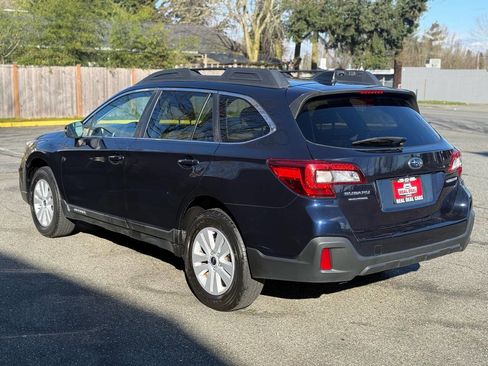 Used 2018 Subaru Outback 2.5i Premium image 27