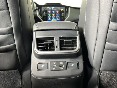 Certified 2025 Subaru Outback Limited AWD/4WD image 19