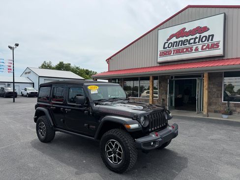 Used 2019 Jeep Wrangler Unlimited Rubicon w/ Dual Top Group AWD/4WD image 2