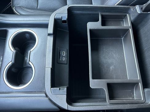 Used 2021 GMC Yukon SLT image 34