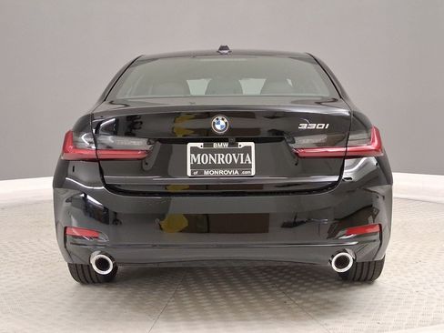 New 2026 BMW 330i Sedan w/ Convenience Package RWD image 8