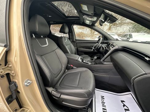 Used 2023 Hyundai Santa Cruz Limited image 19