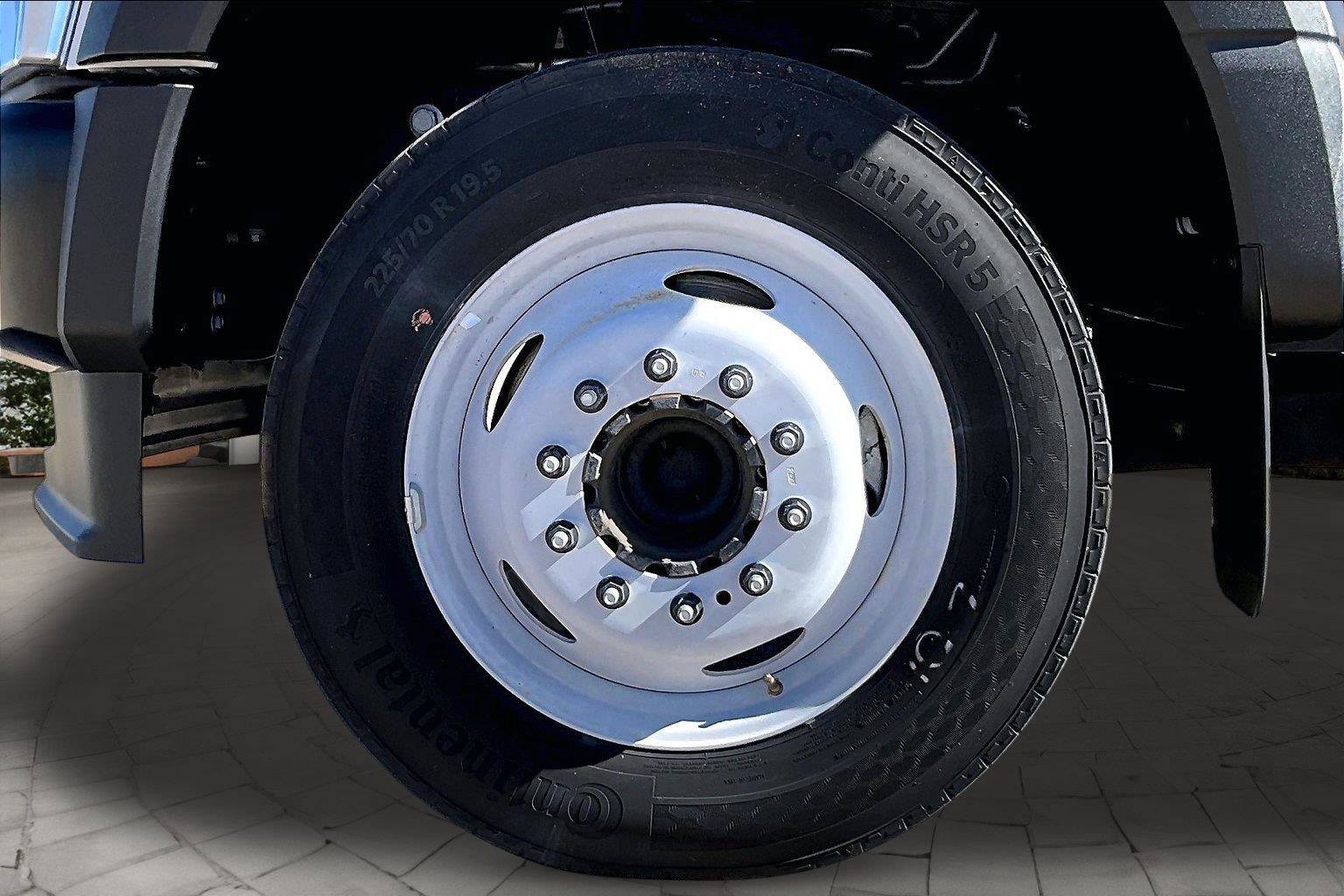 New 2024 Ford F550 2WD Regular Cab Super Duty image 14