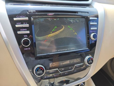 Used 2016 Nissan Murano SV w/ Premium Package AWD/4WD image 42