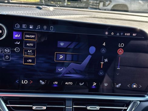 New 2026 Chevrolet Equinox EV LT image 21