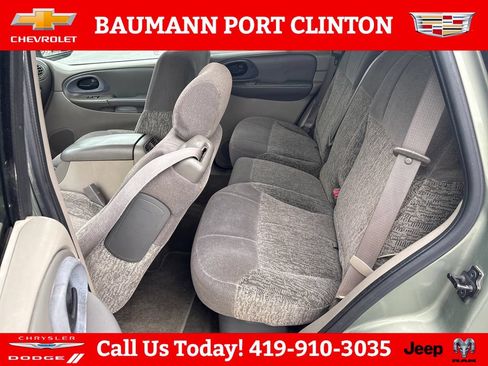 Used 2003 Chevrolet TrailBlazer LS w/ Preferred Equipment Group AWD/4WD image 26