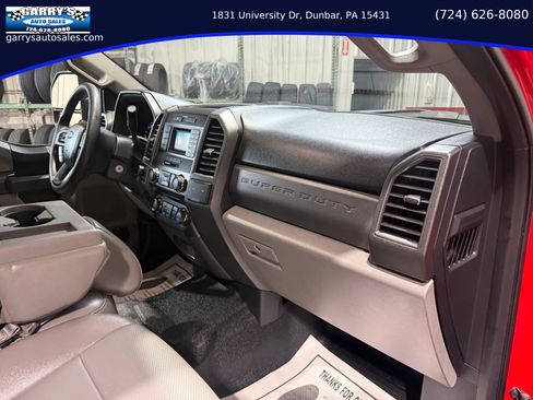 Used 2018 Ford F250 XL w/ Power Equipment Group AWD/4WD image 29