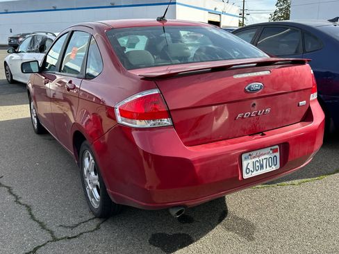 Used 2009 Ford Focus SES image 4
