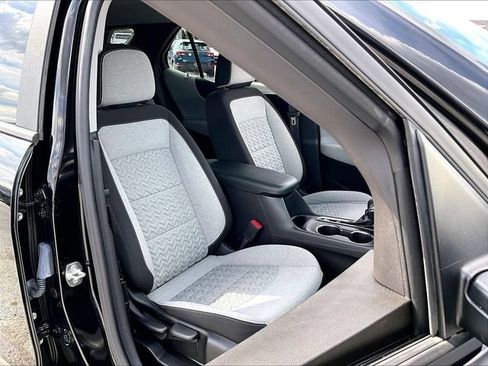 Used 2024 Chevrolet Equinox LS w/ LS Convenience Package FWD image 11