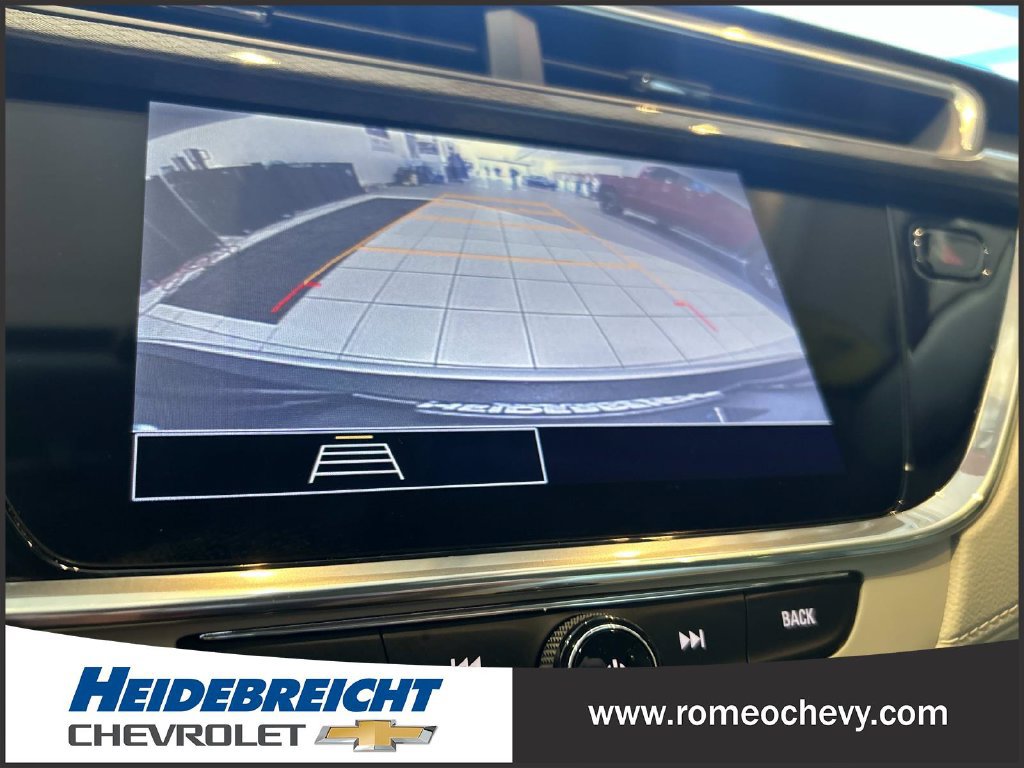 Used 2023 Buick Encore GX Select FWD image 23