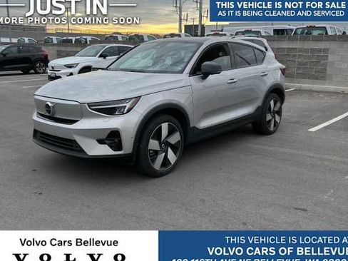 Used 2023 Volvo C40 P8 Recharge Plus w/ Climate Package image 1