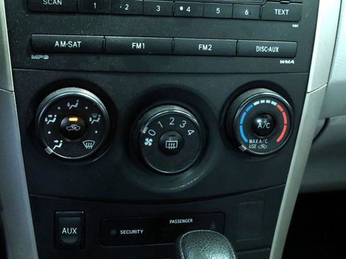 Used 2013 Toyota Corolla S Special Edition image 11