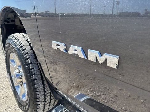 Used 2024 RAM 2500 Big Horn image 9