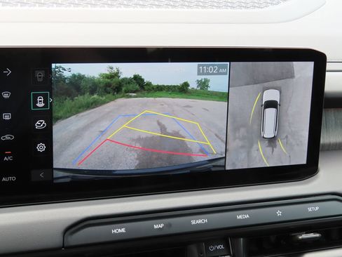 Used 2027 Kia Telluride SX Prestige X-Line w/ Towing Package AWD/4WD image 7