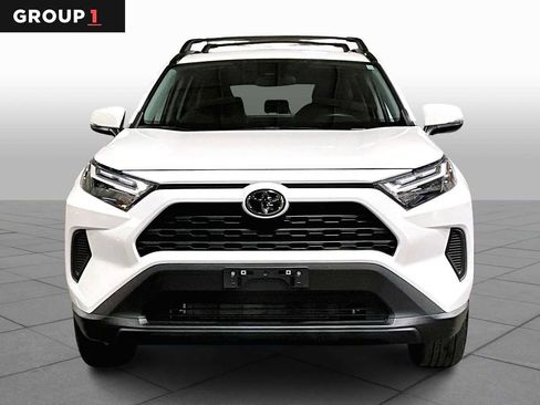 Used 2024 Toyota RAV4 XLE image 4