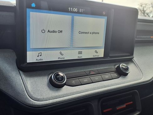 Used 2024 Ford Maverick XLT w/ XLT Luxury Package image 11