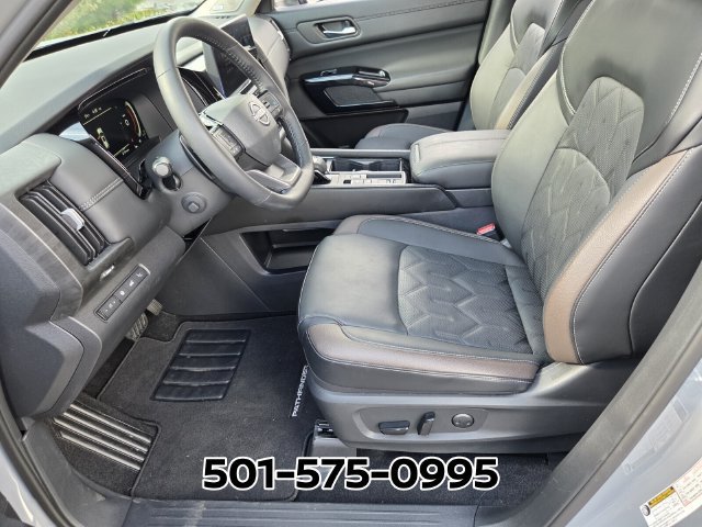 Used 2026 Nissan Pathfinder Platinum w/ Cargo Package FWD image 11