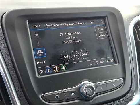 Used 2023 Chevrolet Equinox LS w/ LS Convenience Package image 3