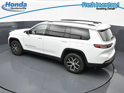 Used 2023 Jeep Grand Cherokee L Limited w/ Luxury Tech Group II AWD/4WD image 19