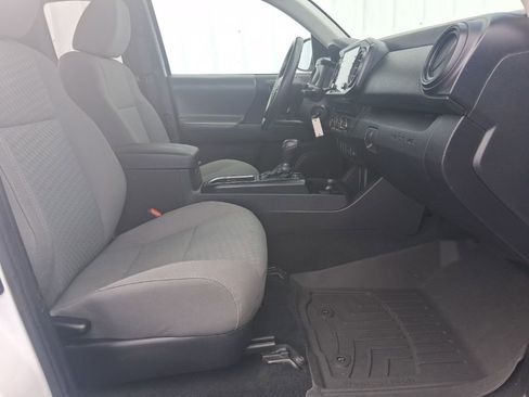 Used 2021 Toyota Tacoma SR image 13