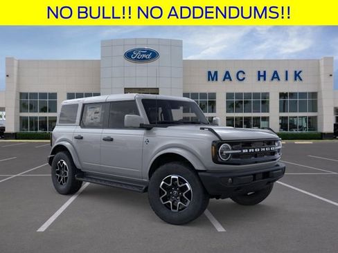 New 2026 Ford Bronco Outer Banks AWD/4WD image 8
