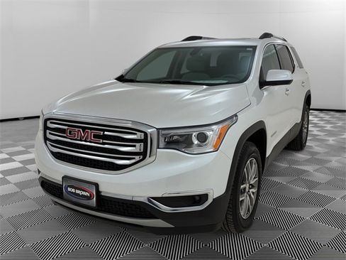 Used 2018 GMC Acadia SLE image 7