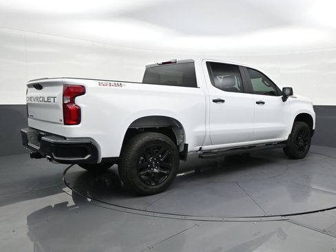 Used 2025 Chevrolet Silverado 1500 LT Trail Boss AWD/4WD image 5