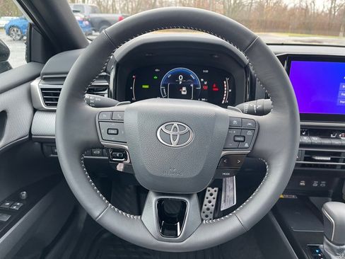 New 2026 Toyota Camry SE w/ Multimedia Upgrade Package image 19