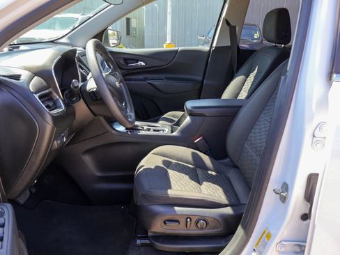 Used 2021 Chevrolet Equinox LT image 7
