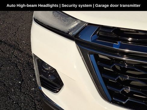 Used 2023 Chevrolet Traverse RS w/ LPO, Floor Liner Package image 14