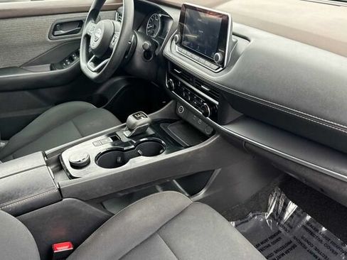 Used 2023 Nissan Rogue S AWD/4WD image 16