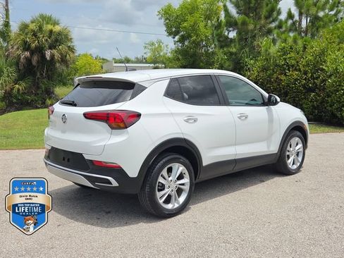 Certified 2023 Buick Encore GX Preferred FWD image 4