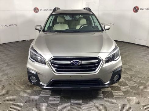 Used 2019 Subaru Outback 2.5i Premium image 2
