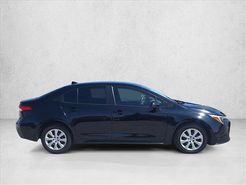 Certified 2024 Toyota Corolla LE FWD image 5