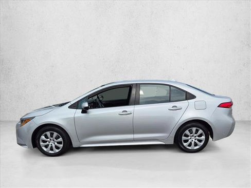 Certified 2024 Toyota Corolla LE FWD image 9