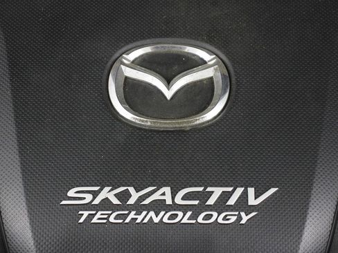 Used 2018 MAZDA CX-5 Touring image 24