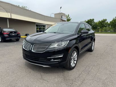 Used 2016 Lincoln MKC Select w/ Lincoln MKC Climate Package